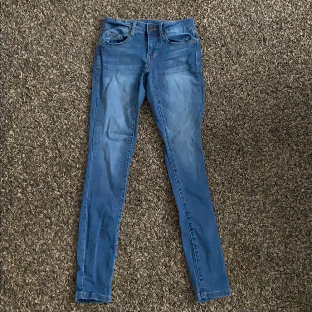 jeans